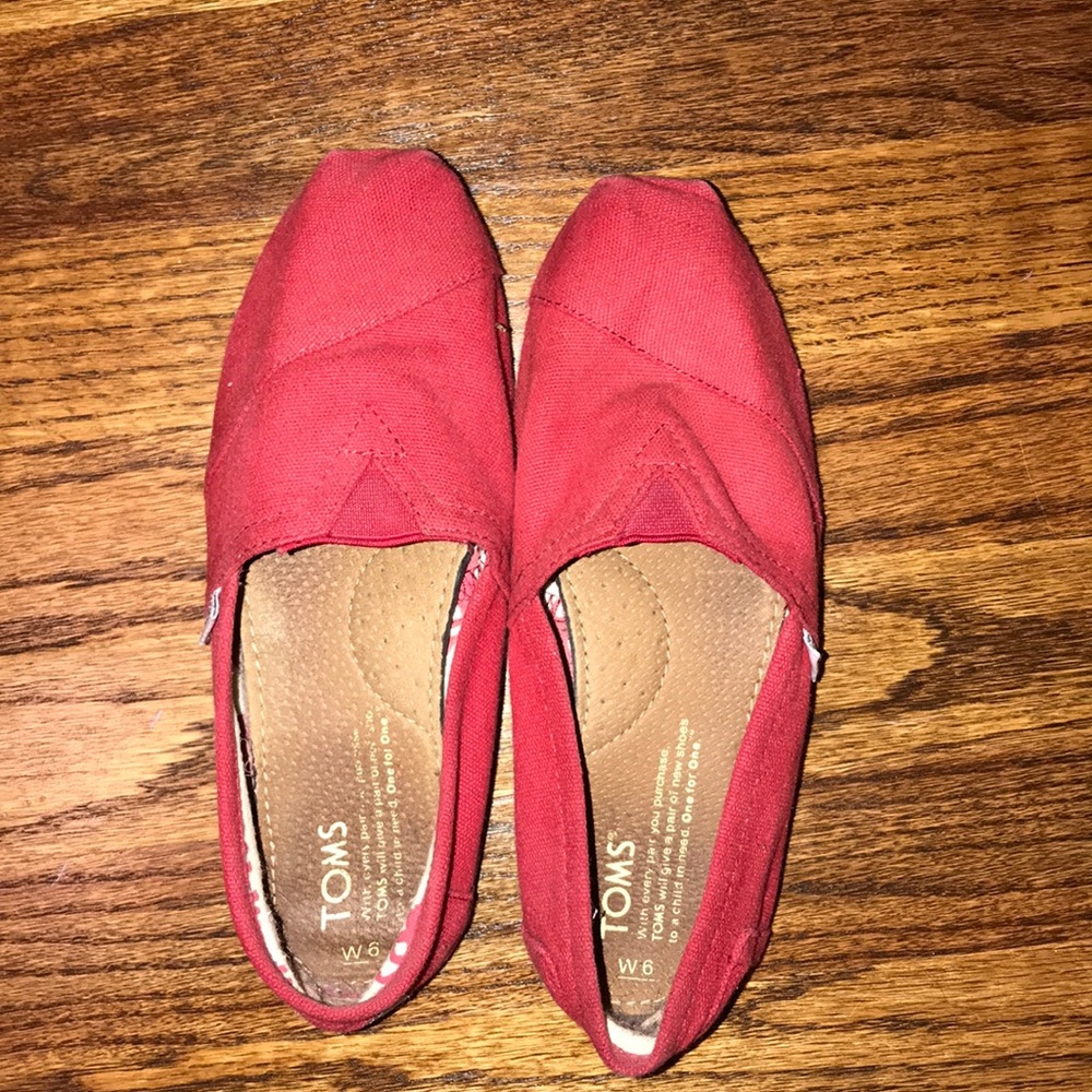 Red toms